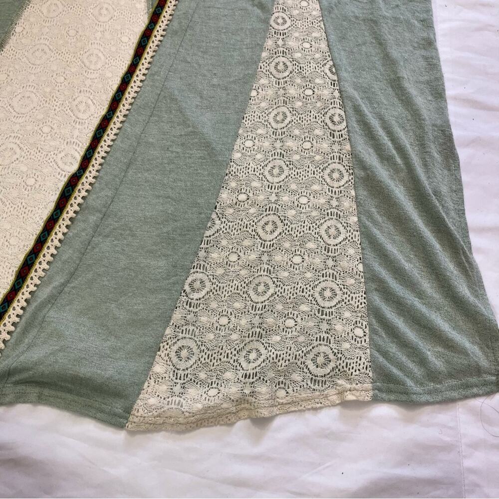 Umgee Soft Open Front Cardigan Shawl Coverall Bohemian Feminine Eyelet Size M/L - Picture 3 of 9